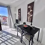 Cindy Golden Bay Seaview Terrace 아파트 로스크리스티아노스