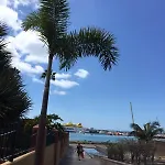 아파트 Cindy Golden Bay Seaview Terrace 로스크리스티아노스